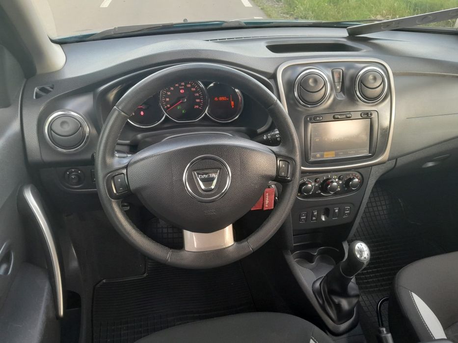 Dacia Sandero Stepway an 2014 euro 5 motor 0.9Tce 90cp