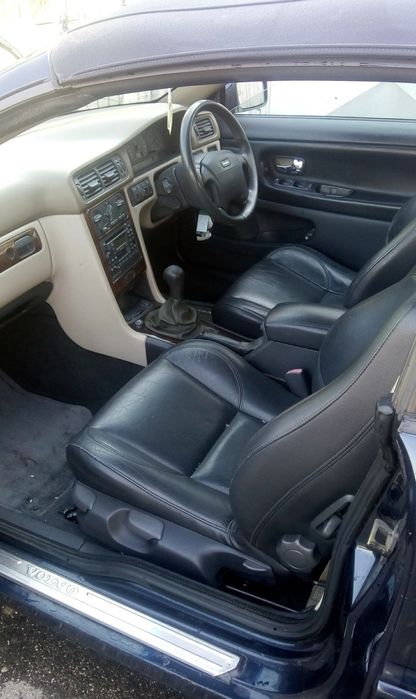 Volvo C70 Cabrio 2.0 Turbo Benzină • Volan Dreapta • Full Option • RO