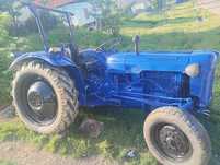 Tractor fordson dextra 45cp