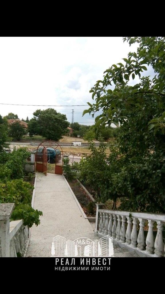 Продава се Къща в с. Горски извор, Област Хасково - 330 кв.м за 263 €/кв.м - Снимка #7