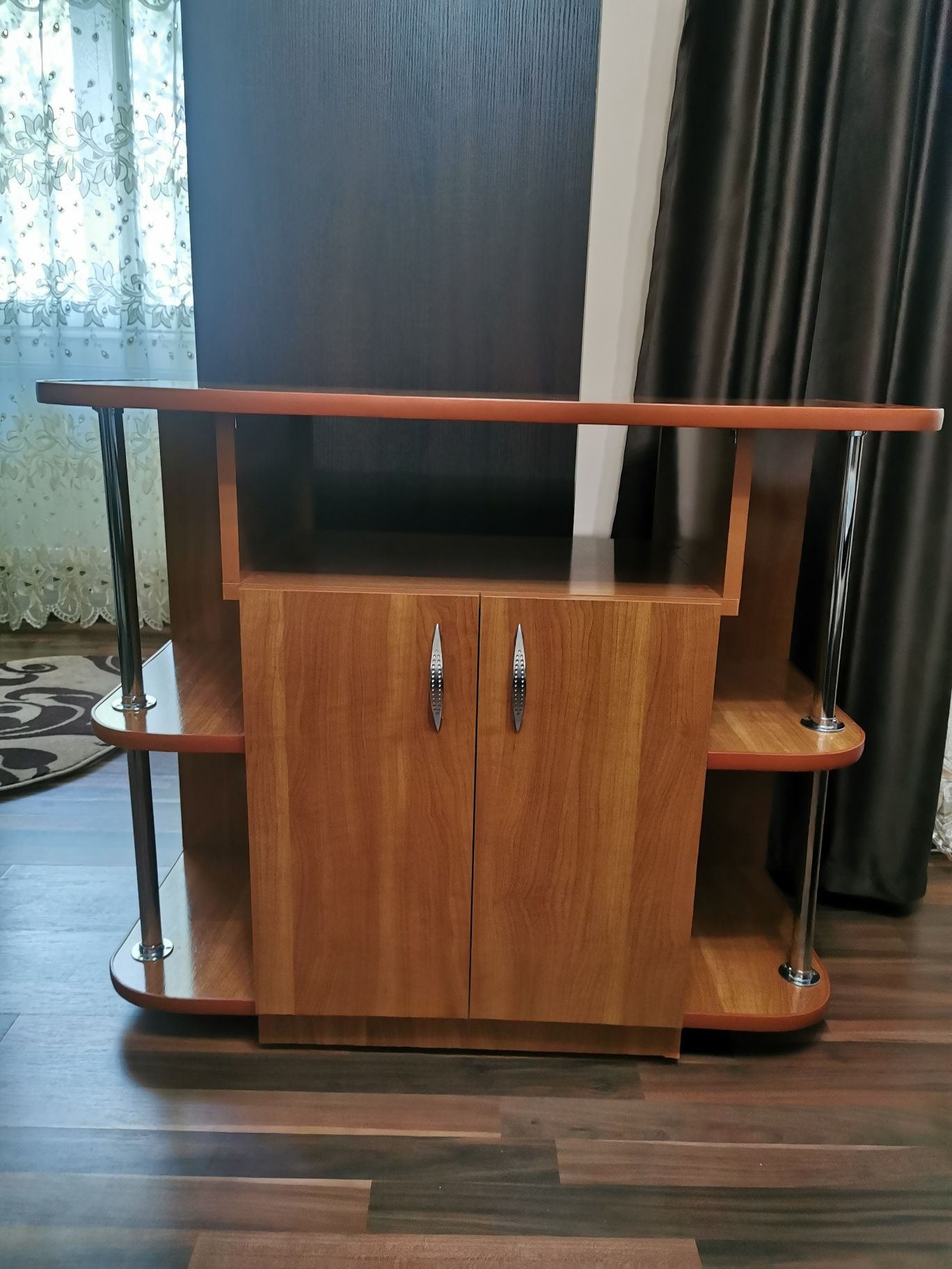 Comoda Televizor