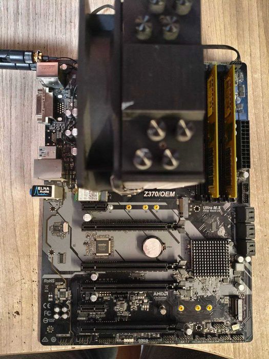 Z370/OEM + i7-9700K + 32GB DDR4 + башня-кулер