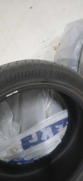 Зимни гуми 20 цола за джип Bridgestone Blizzak LM005