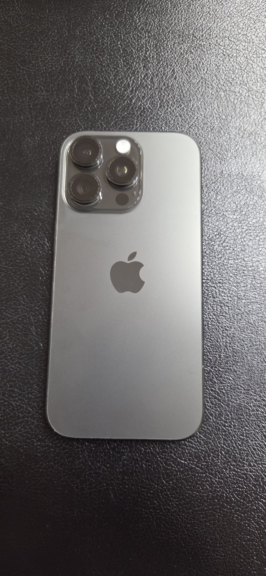 Iphone 16 pro 256 GB Sim karta qora