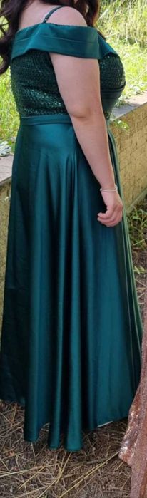 Рокля подходяща за официални поводи