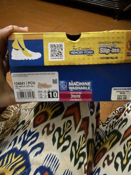 Skechers женская обувь.