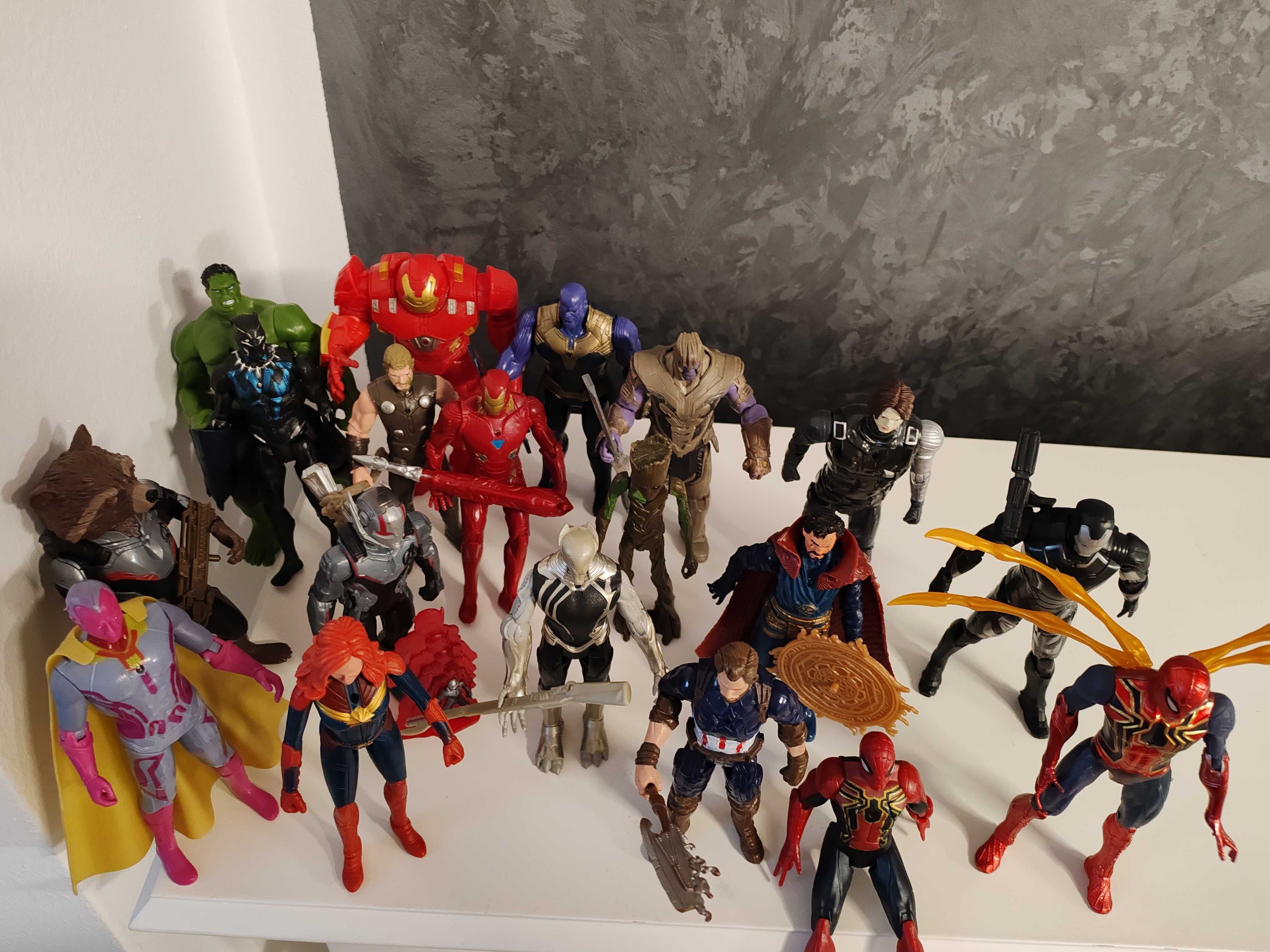 Set figurine Marvel