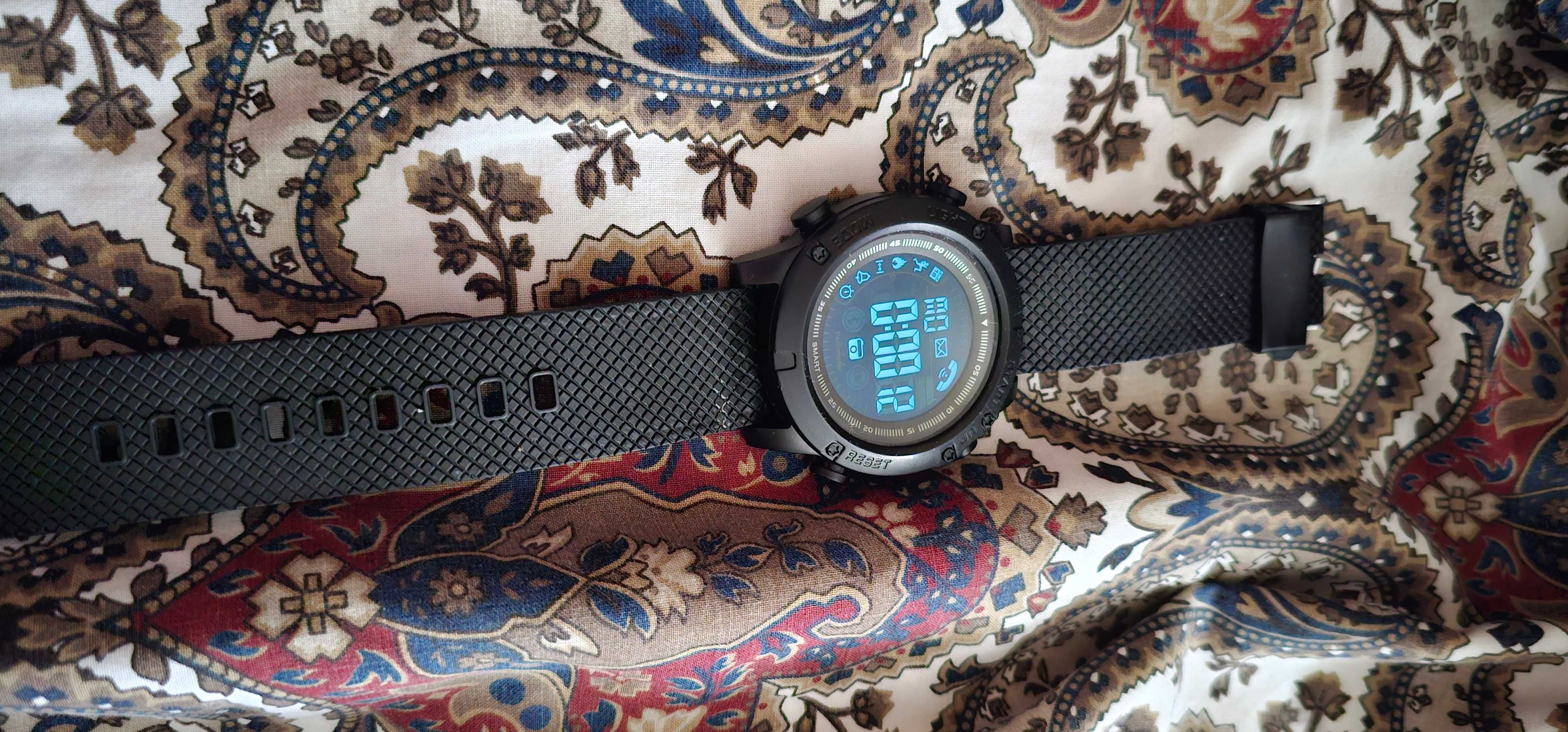 ceas de mana smartwatch cu bluettoth