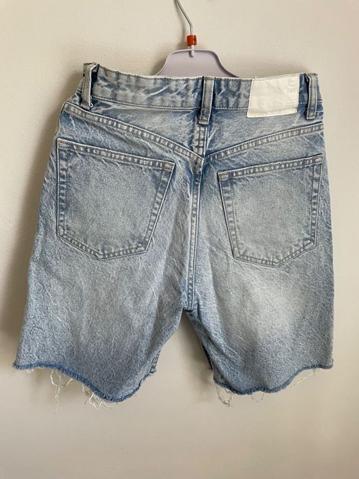 Pantaloni scurti xopii