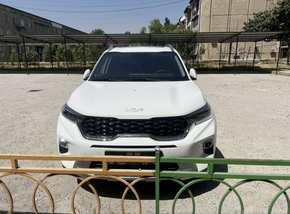 Kia Sonet 2 pozitsiya boshlangich 30% dan