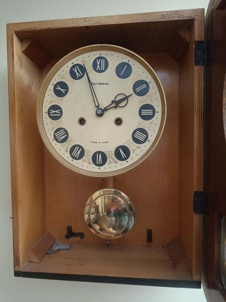 ceas pendul de perete Iantar