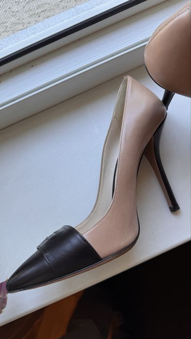 Pantofi Prada piele naturala