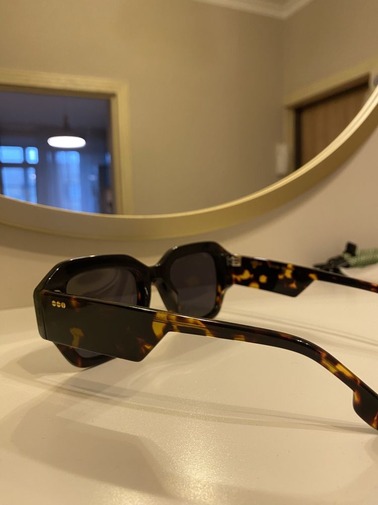 Солнцезащитные очки KOMONO