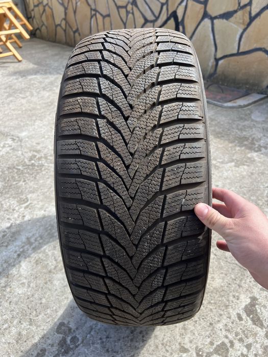 Pirelli Sotto Zero 3 225/40/19