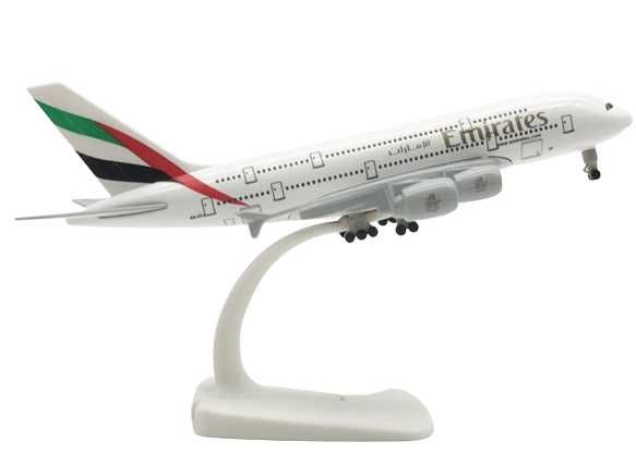 Macheta avion Emirates Airbus A380, metal, 20 cm