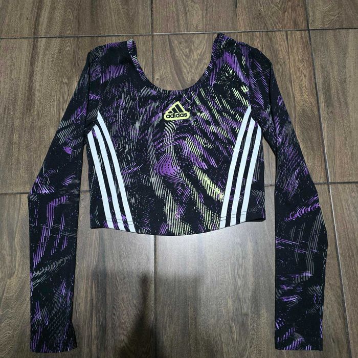 Дамски блузи Adidas