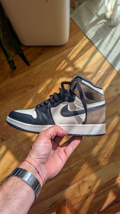 Дамски обувки Nike Air Jordan 1 OG GS Mocha