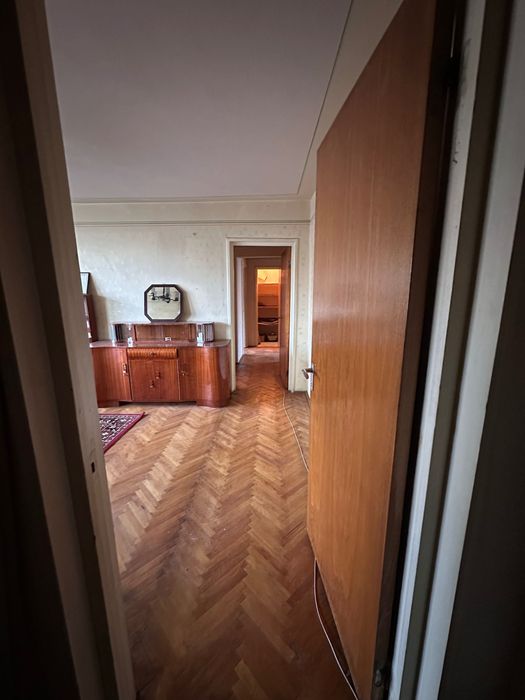 Apartament 3 camere Blvd. Victoriei,72mp,semidecomandat,2 balcoane