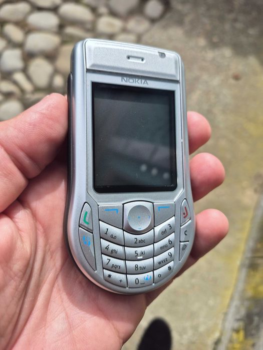 Nokia 6630 in stare extrem de buna