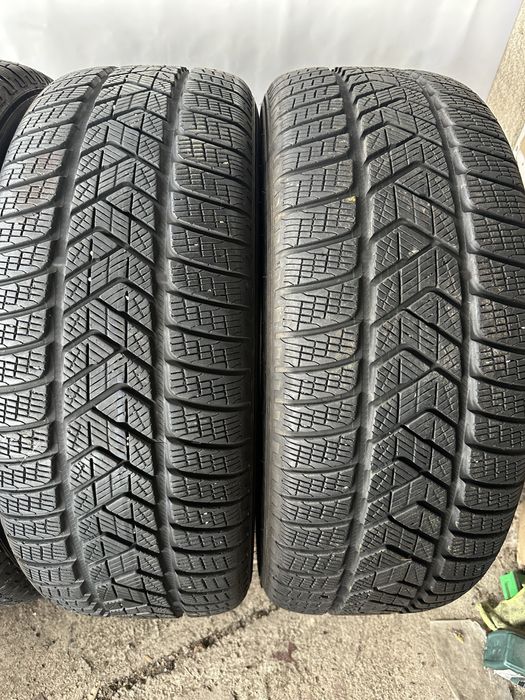235/60/18 Pirelli dot21