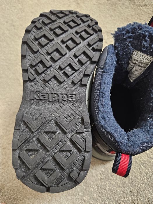 Ghete iarnă Kappa mărimea 32 – îmblănite, rezistente și cu beculețe