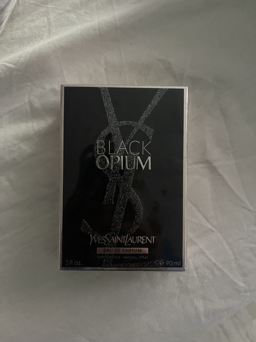 Парфюм YSL Black Opium, чисто нов
