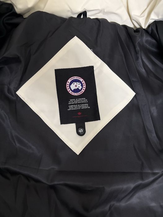 ‼️REDUCERE‼️Canada goose geaca marimea S M L