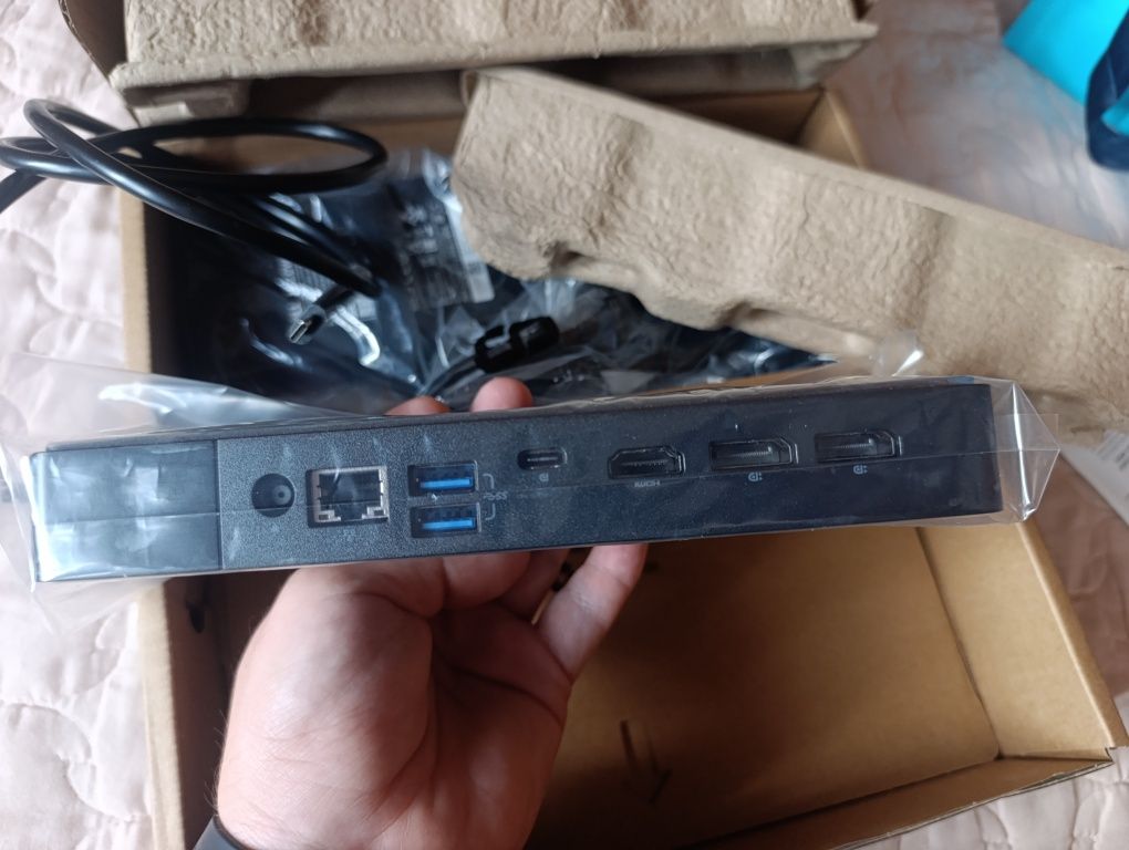 Dell WD19S докинг станция
