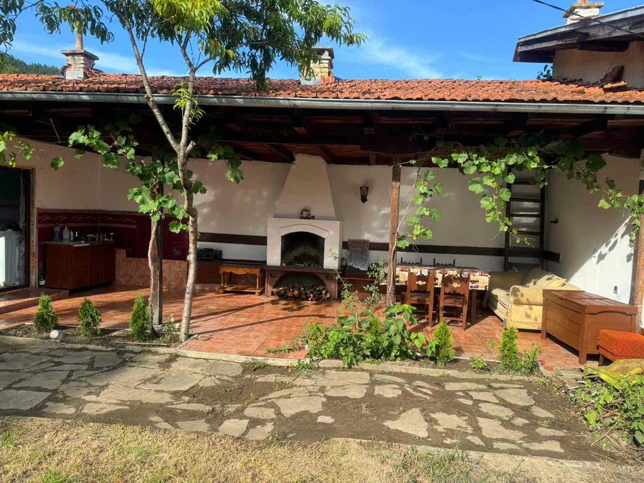 Продава се Къща в с. Бели Осъм, Област Ловеч - 140 кв.м за 386 €/кв.м - Снимка #2