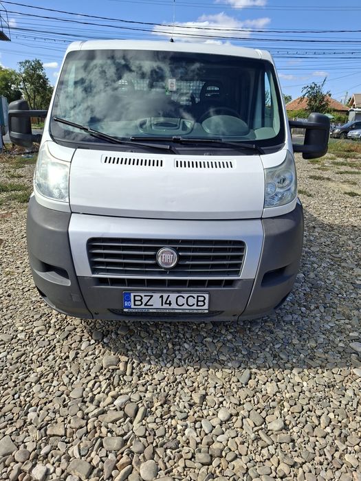 Vând autoutilitara  FIAT DUCATO,7 locuri