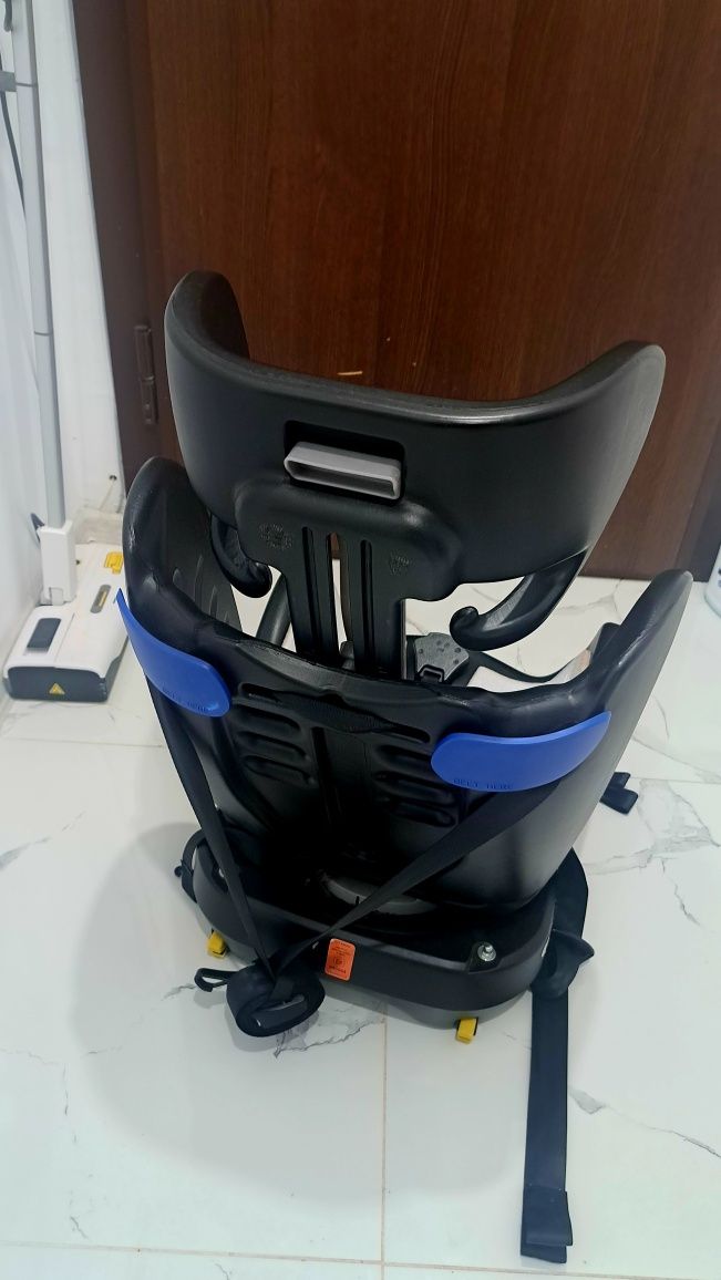 Детска седалка Tweety въртяща се на 360 градуса Isofix BUF BOOF 0-36 к