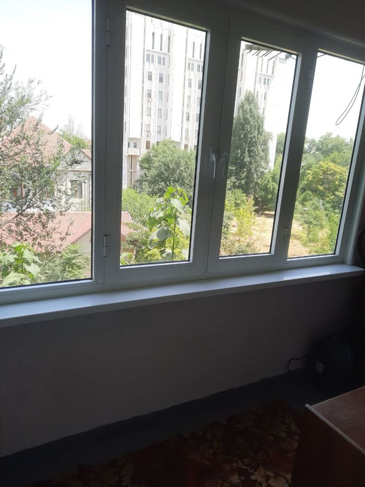 Аренда 1 комнатная квартира с обстановкой,Художников,метро Горького.