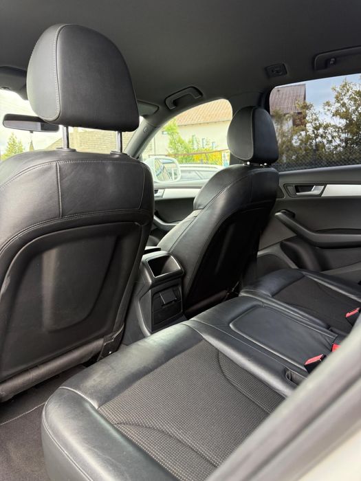 Vand Audi Q5 2012