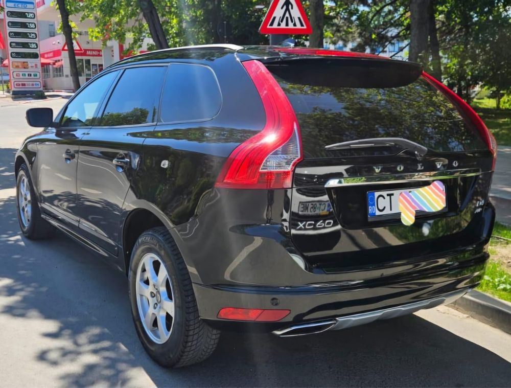 Volvo XC60 , 2,4L , 5 CILINDRI