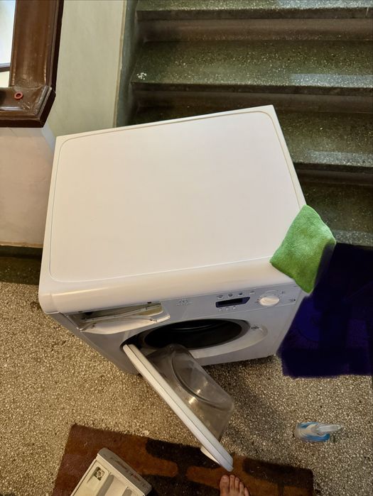 Masina de spalat indesit