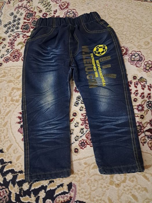 Продам футболки, джинс.брюки , свитер