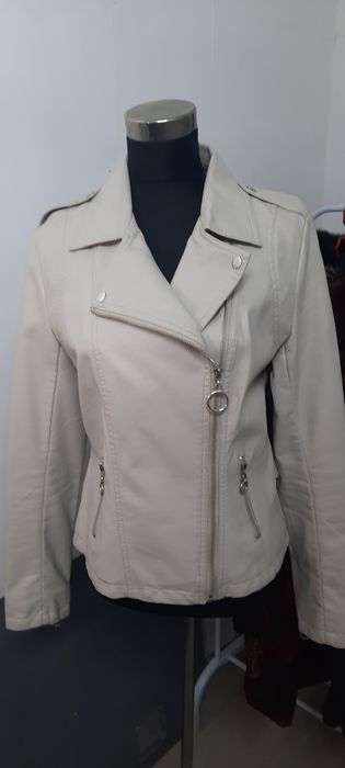 Женская демисезонная куртка