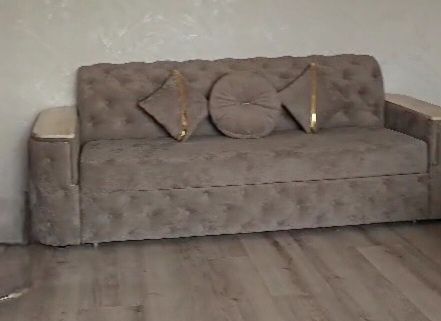 Продам Двиван в отличном состоянии.
Диваны удобные красивые. Прода