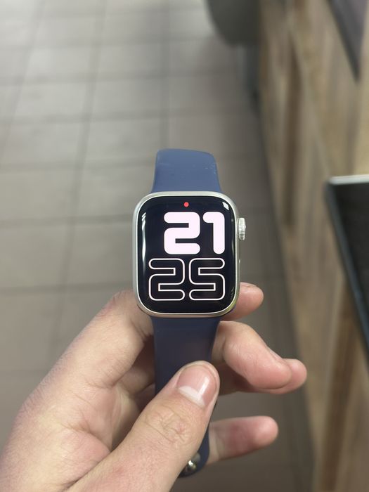 Apple Watch 8 series