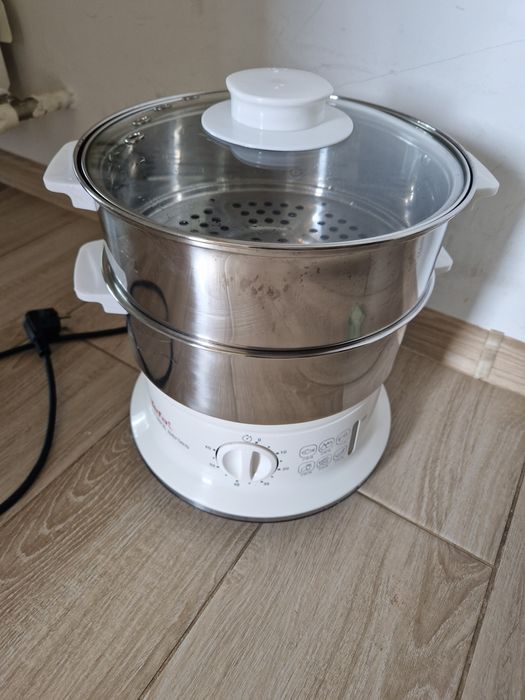 Aparat de gătit la aburi