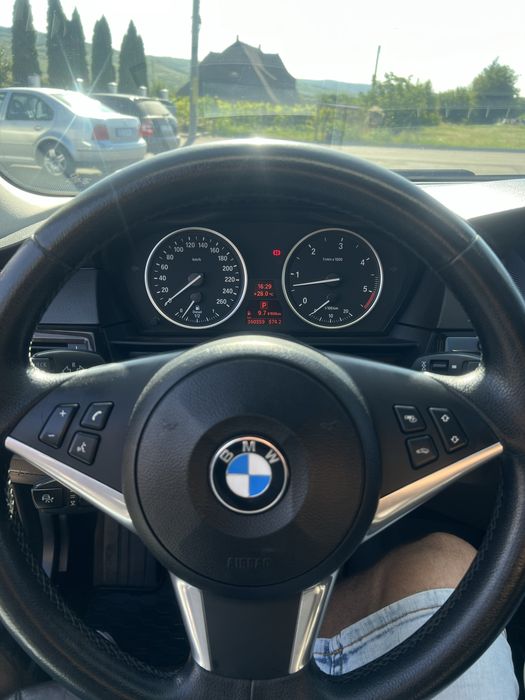 BMW E60 530D an 2009 facelift cu multiple dotari !!!