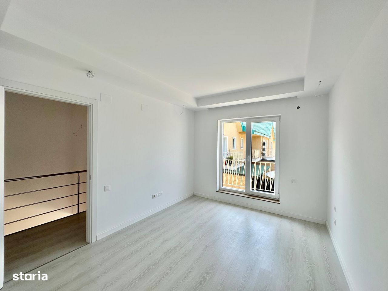COSMOPOLIS - Vila Tip NH, 3 camere, noua