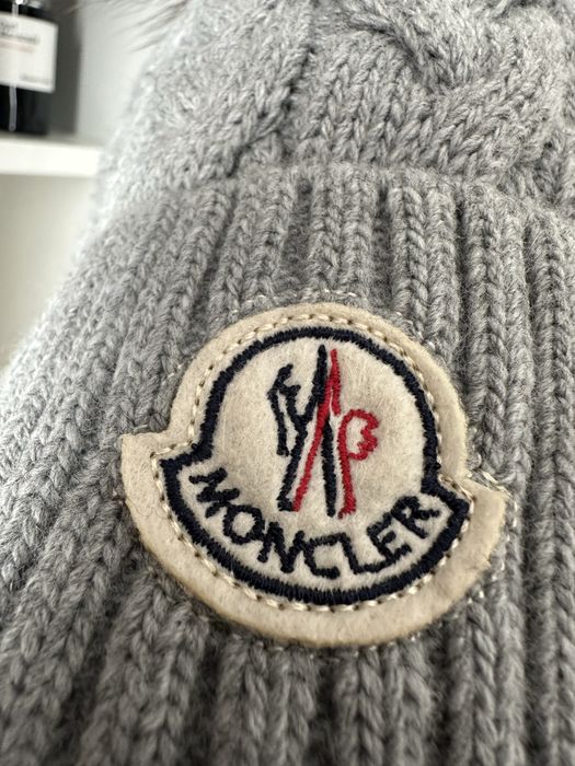 Caciula/Fes Moncler Originala