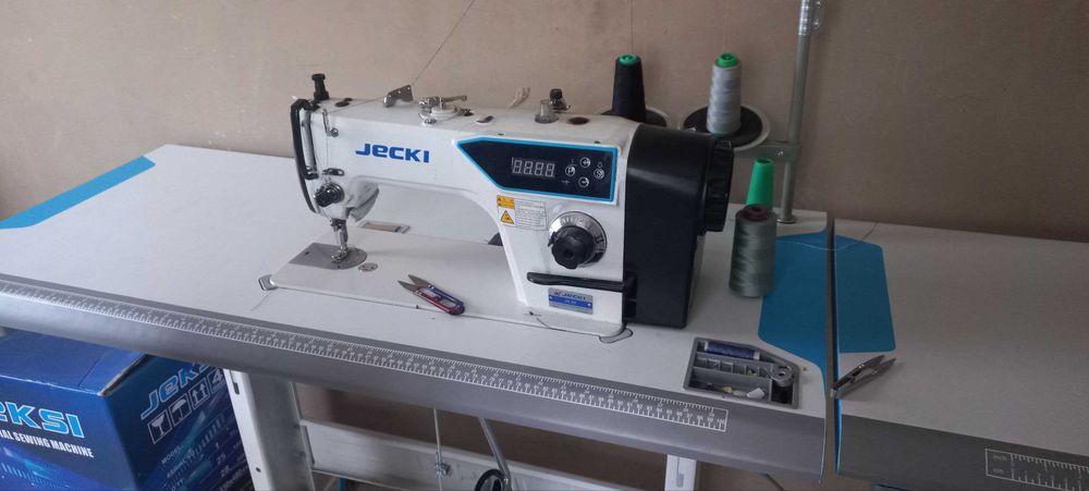 Аверлок,Тугри чок тикув машинаси