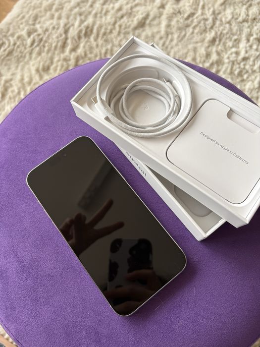 Apple iPhone 15 Pro Max – 256 GB – White Titanium – Stare impecabilă