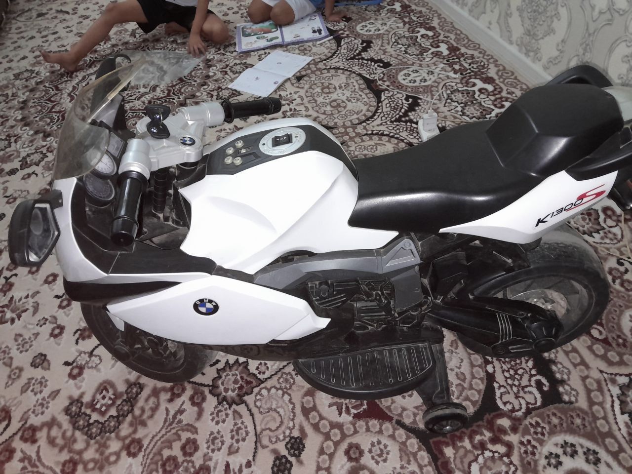 Mototsikl detskiy elektro
