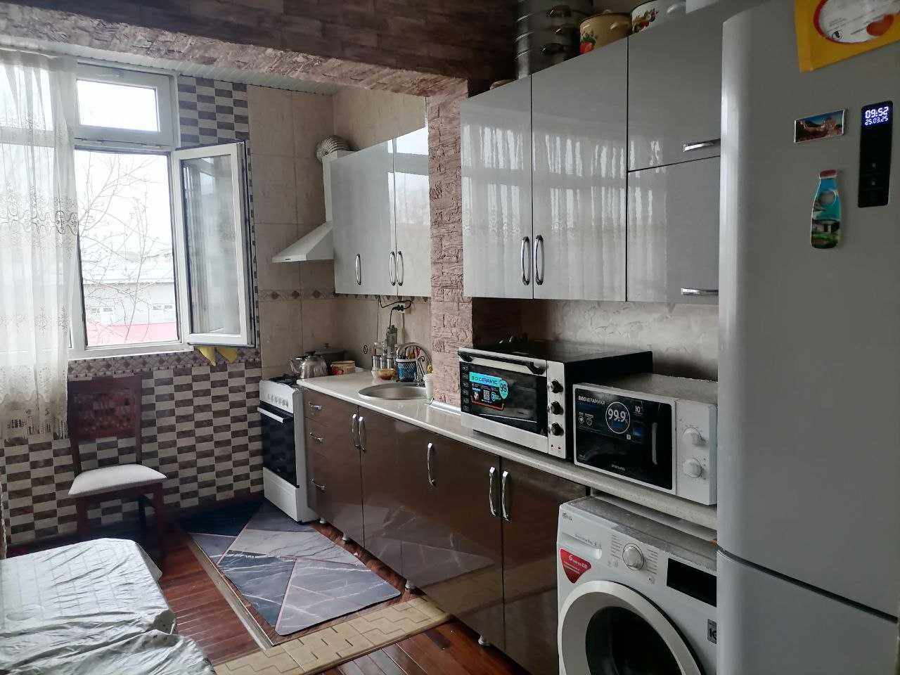 Продаю свою квартиру с мебелям