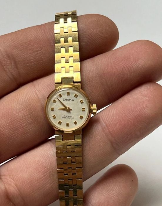 Механичен часовник CHAKA