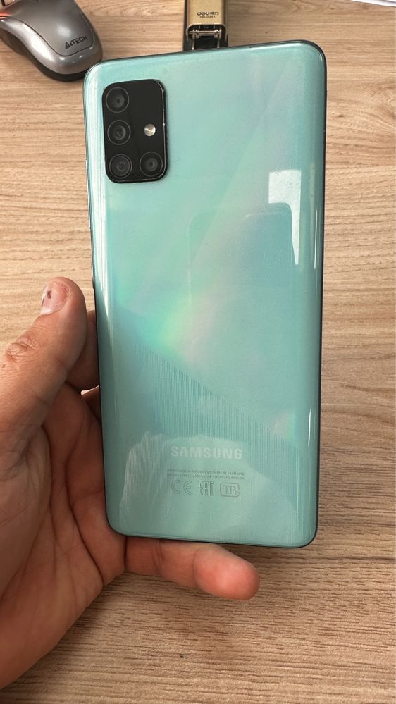 продаю Samsung A51