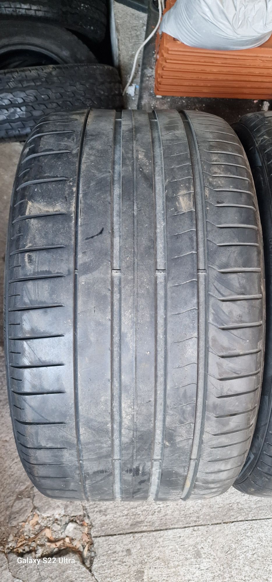 315/30/21 Pirelli P Zero PZ4 NO